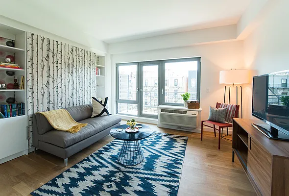 Rented by Compass | media 2