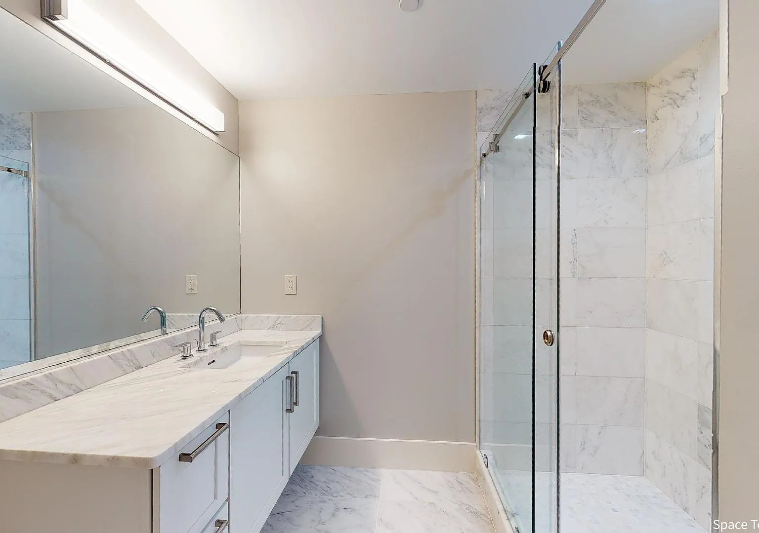 3 bed, 1500 sqft, $4,299 — Photo 4