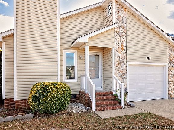 3rd image of 815 Windingwood Pl