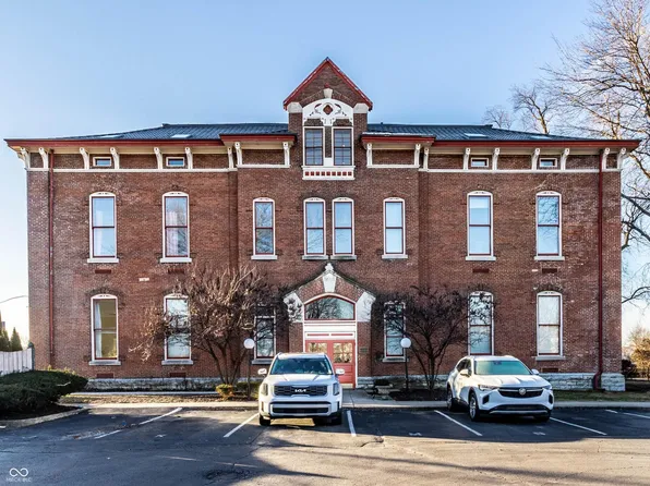 714 Buchanan St APT 17, Indianapolis, IN 46203