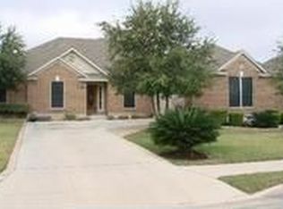 1621 Circle Oak Dr, Schertz, TX 78154