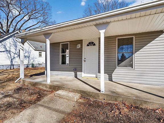 5th image of 551 Vernon Avenue