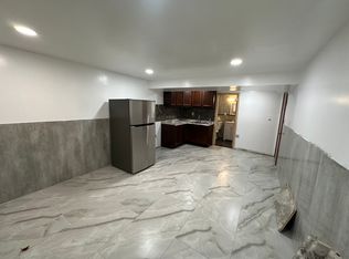25 Bower St FLOOR 1-B, Albany, NY 12208