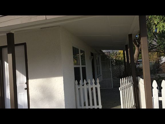 4th image of 4120 N Mountain Dr