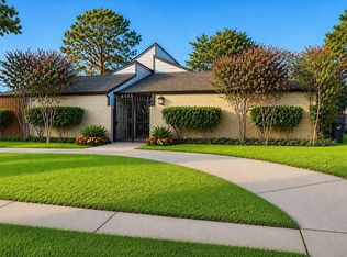 6803 Las Brisas Dr, Houston, TX 77083