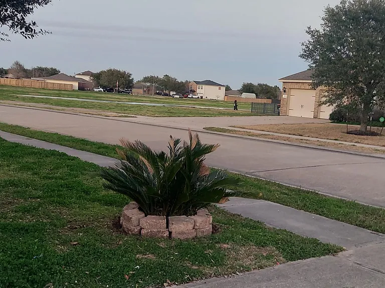 6906 Rambling Brook Ln — Photo 17