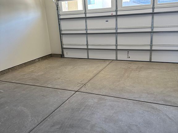 2nd image of 2628 Laramie Cir