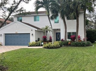 5471 NW 40th Ter, Coconut Creek, FL 33073