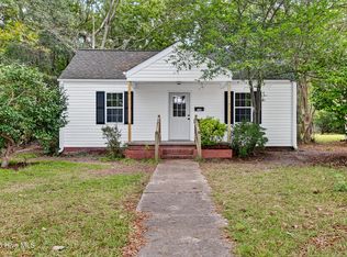 122 Sherwood Road, Jacksonville, NC 28540
