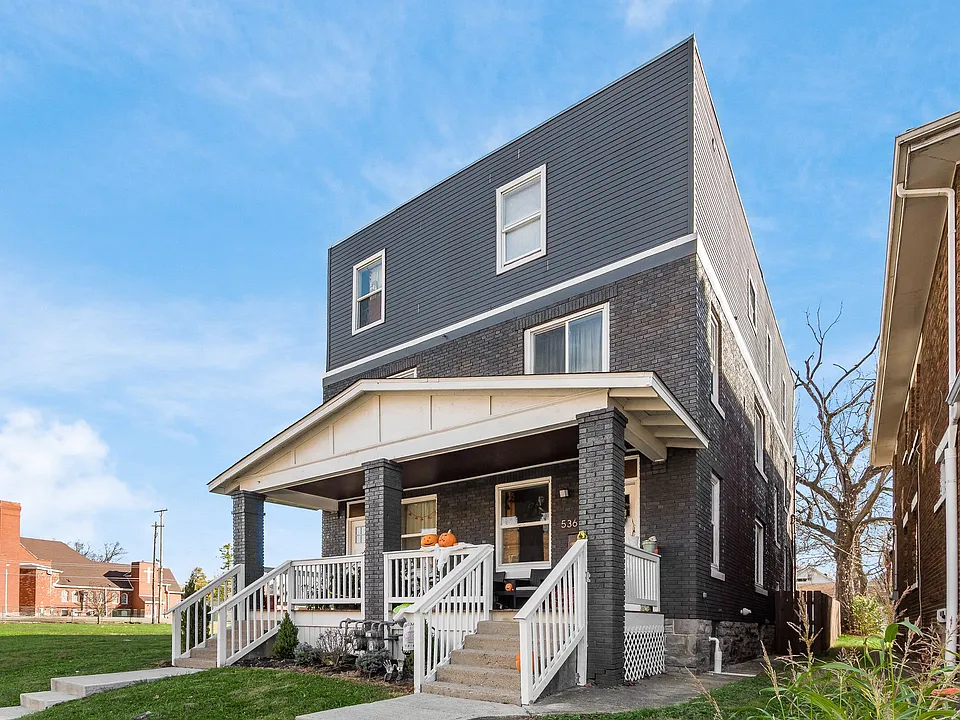 536 Oakwood Ave