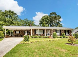 844 Hollings Rd, Asheboro, NC 27205