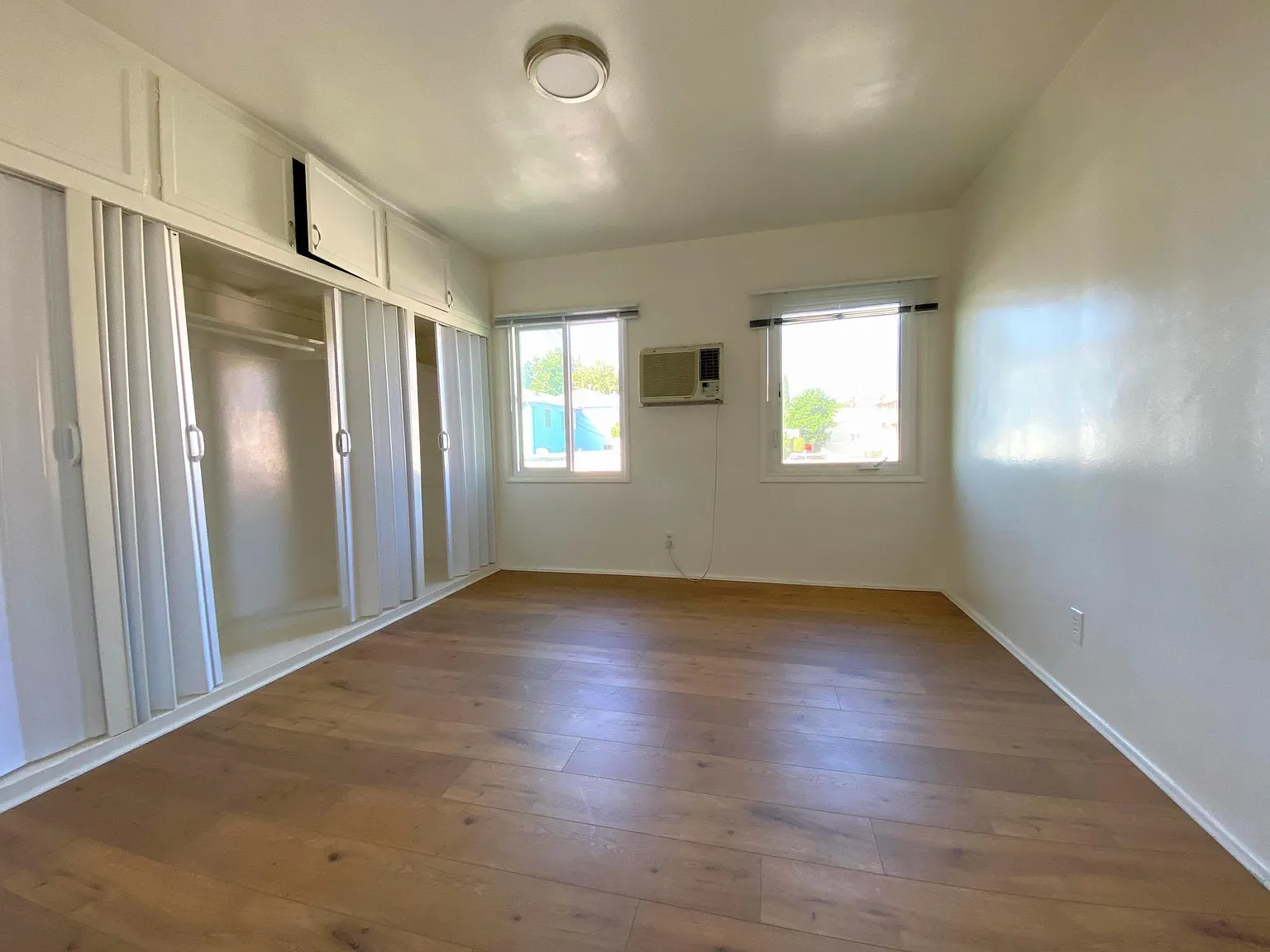 1 bed, 700 sqft, $2,150 — Photo 4