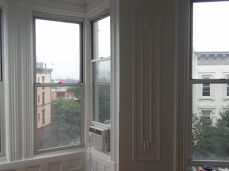 609 Carroll St #3 — Photo 2