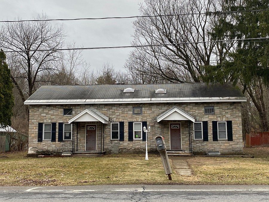 1st image of 977 Main St