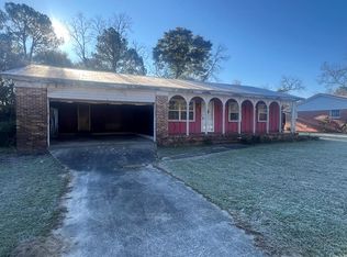 509 Harris St, Montezuma, GA 31063