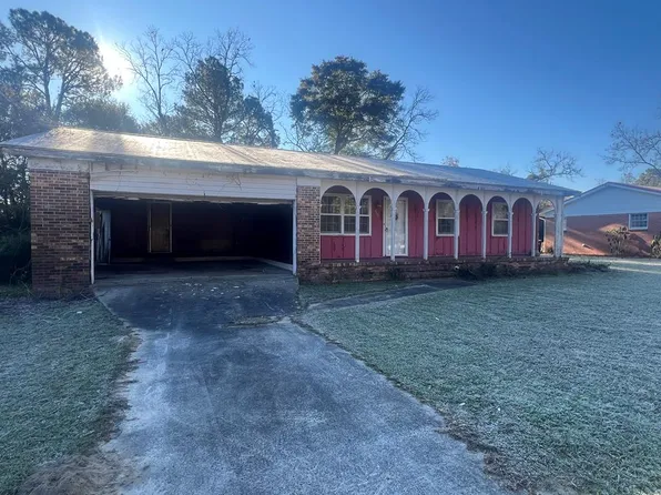 509 Harris St, Montezuma, GA 31063