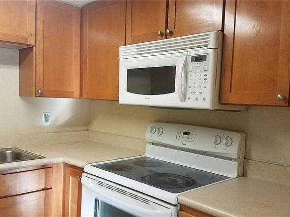 4th image of 7903 Savanah Palm Pl Unit 101