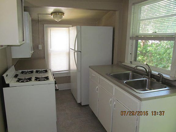 2nd image of 742 Sinclair Ave NE #2