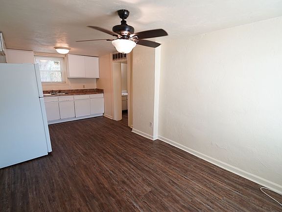 2nd image of 1219 N Duval St #1221