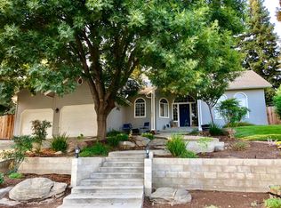 1430 W Flora Ave, Reedley, CA 93654