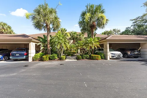 4201 Sawgrass Point Dr #102 Photo 1
