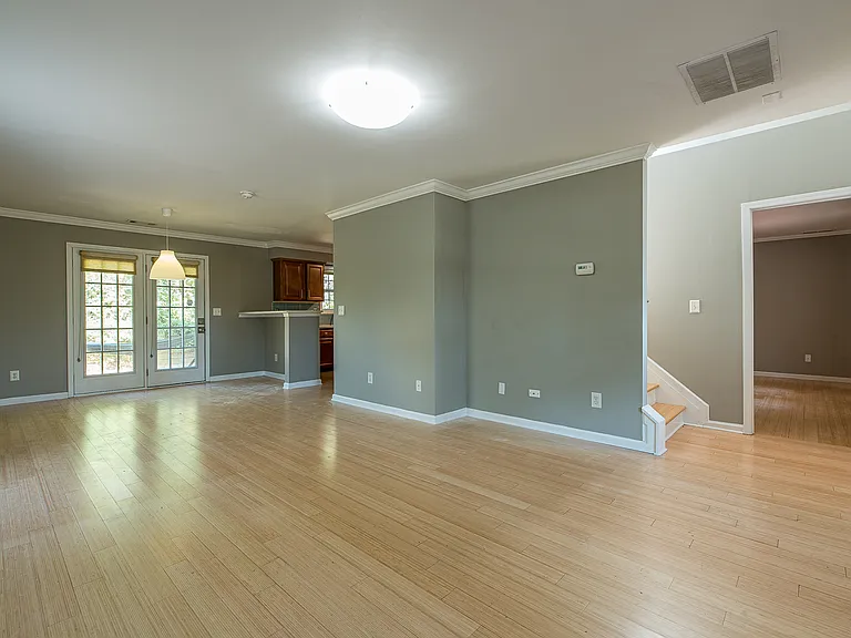 2696 Silver Hill Ter SE — Photo 4