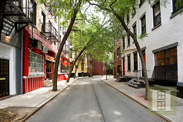 Sold by Halstead Real Estate | media 2