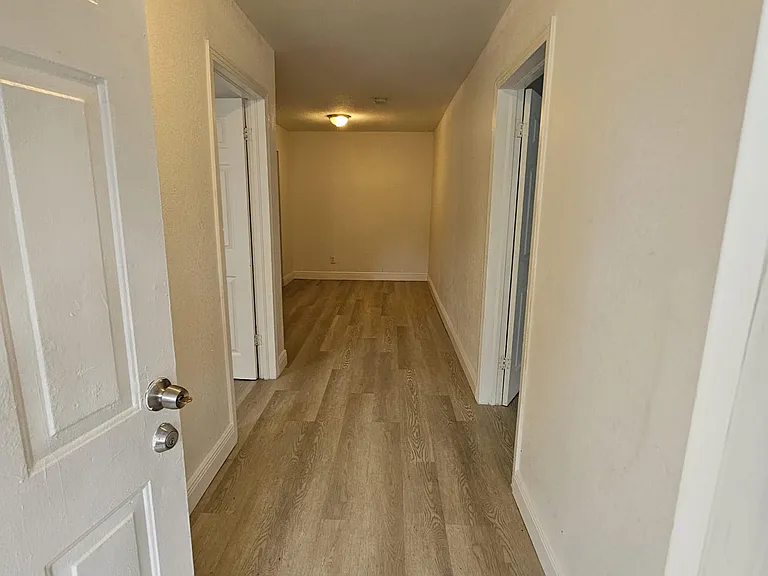 807 NE 3rd St #809 — Photo 7