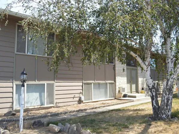 1003 S 42nd Ave, Yakima, WA 98908