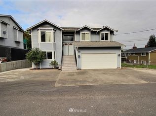 2830 S Bradford Pl, Seattle, WA 98108