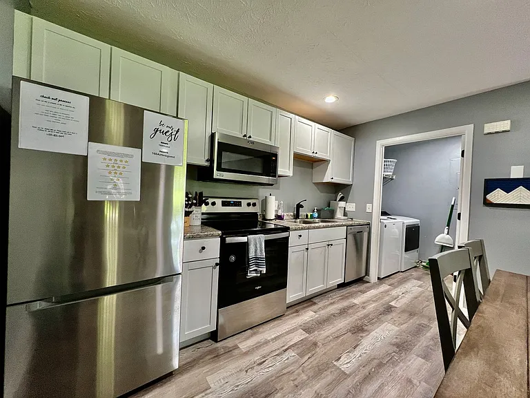 160 Overbrook Dr — Photo 9