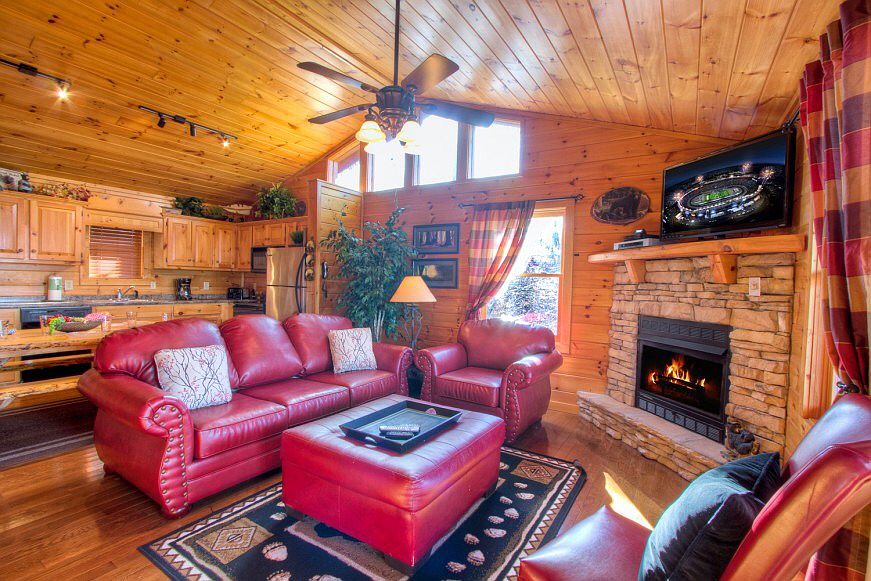 1st image of 2038 Orchard Dr