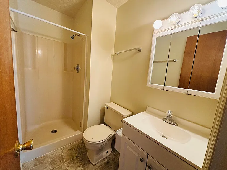 1707 Emerald St — Photo 12