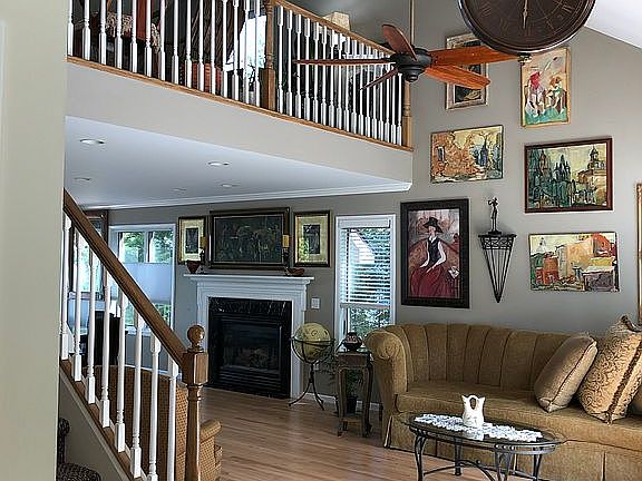 5th image of 5611 Bay Shore Dr