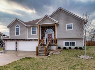 12821 Lathrop Ave, Kansas City, KS 66109