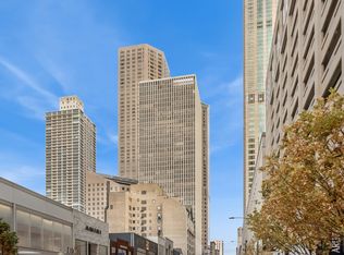 100 E Walton St APT 18D, Chicago, IL 60611