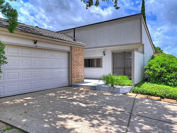 5th image of 16718 Galewood Way