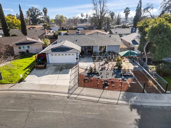 320 Paragon Ave, Stockton, CA 95210