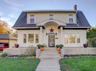 225 S Birdsey St, Columbus, WI 53925