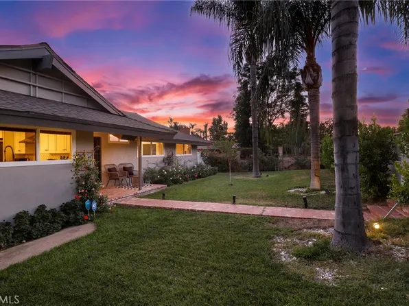 18942 Lassen St, Northridge, CA 91324