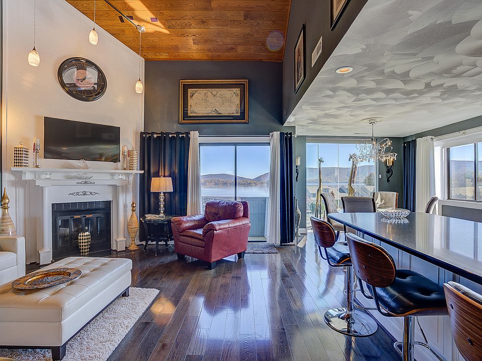1st image of 70 Clubhouse Tower Cir