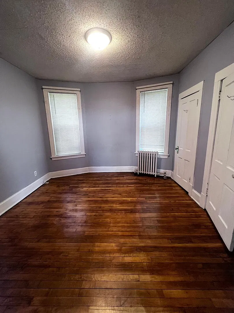 208 Piedmont Ave — Photo 4