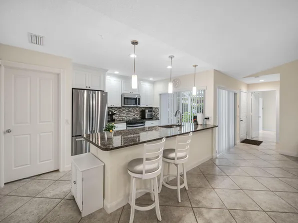 10504 Chapman Oak Court #10504, Palm Beach Gardens, FL 33410