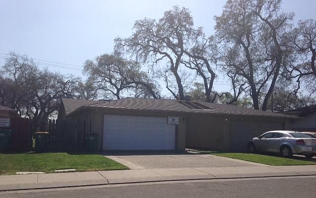 1st image of 1318 Princess Dr