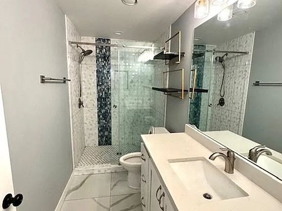 2nd image of 807 S Trenton Ave APT 4