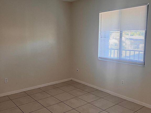 4th image of 23 Bryan Ave #19
