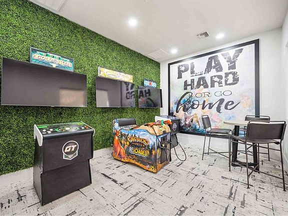 Zone Luxe, Glendale, AZ, Game Room