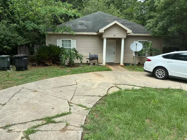 608 Putnam Dr, Tallahassee, FL 32301