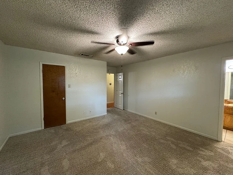 1803 Fairway Dr — Photo 17