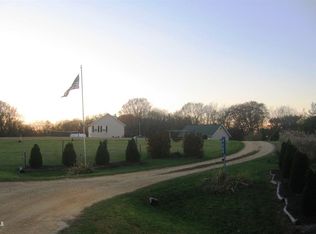 9668 S Lost Horizon Rd, Hanover, IL 61041